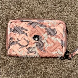 LUG - Quickstep - RFID - Zip Around Wallet - Camo Rose